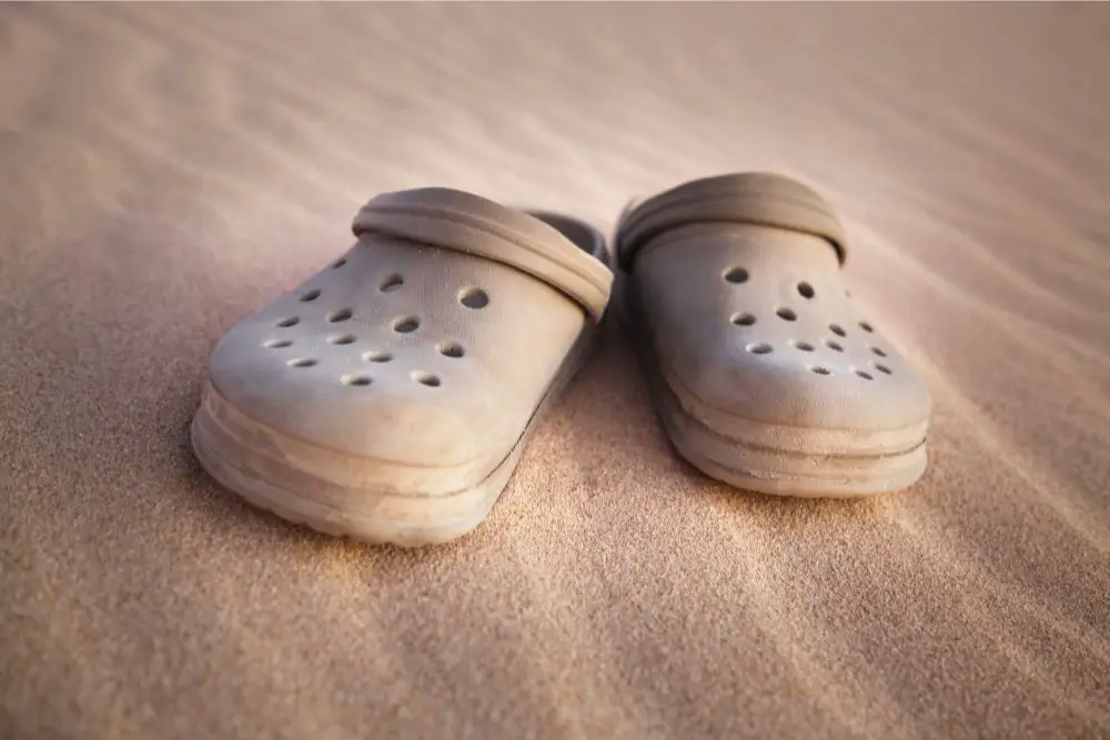 How To Clean Crocs